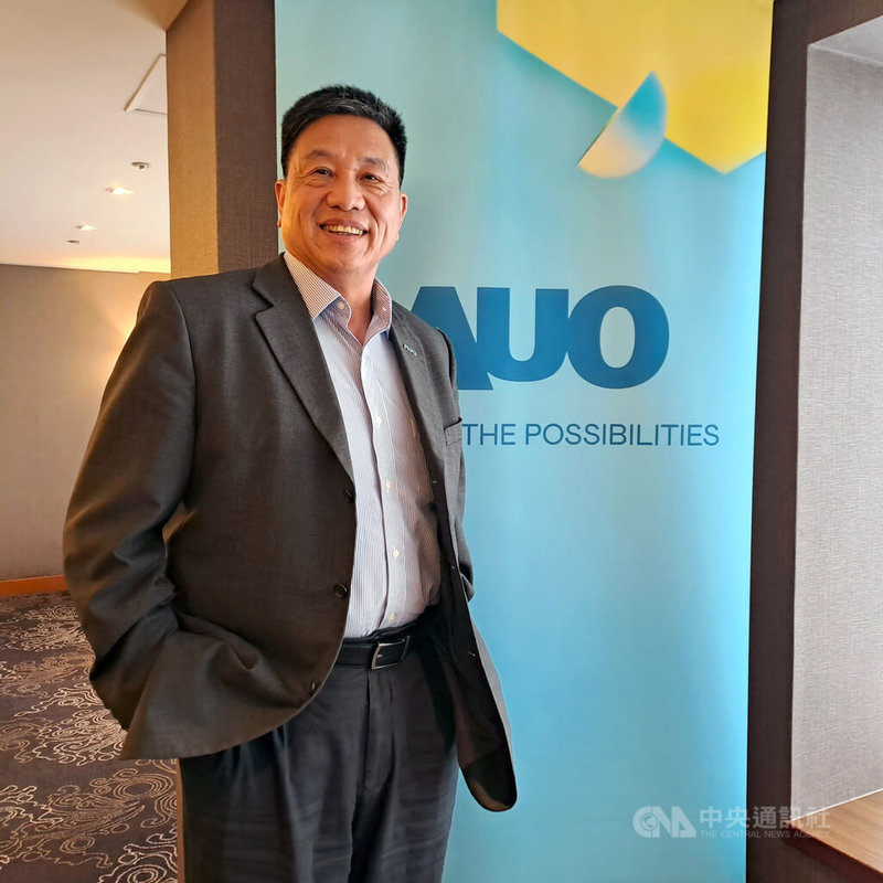 面板廠友達光電董事長彭双浪(圖)18日在媒體交流會表示,台灣不能只有一個產業,一家公司;很多大學理工科系學生就業只鎖定半導體產業,他盼政府重視台灣第2大產業面板業。中央社記者潘智義攝 114年4月18日