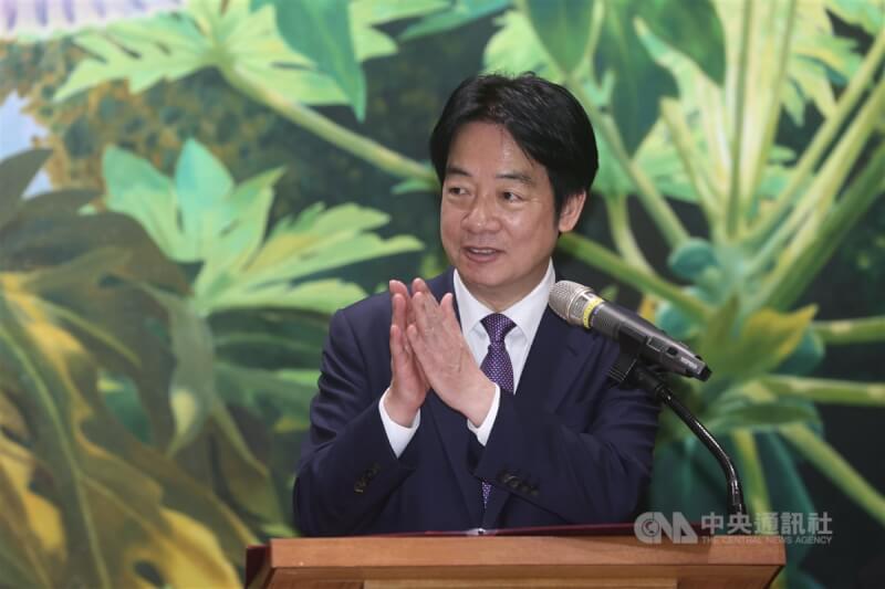 總統賴清德(圖)21日在總統府接見北美洲台灣商會聯合總會「第37屆北美台商回國訪問暨投資考察團」,致詞時感謝台商深耕海外。中央社記者吳家昇攝 114年4月21日