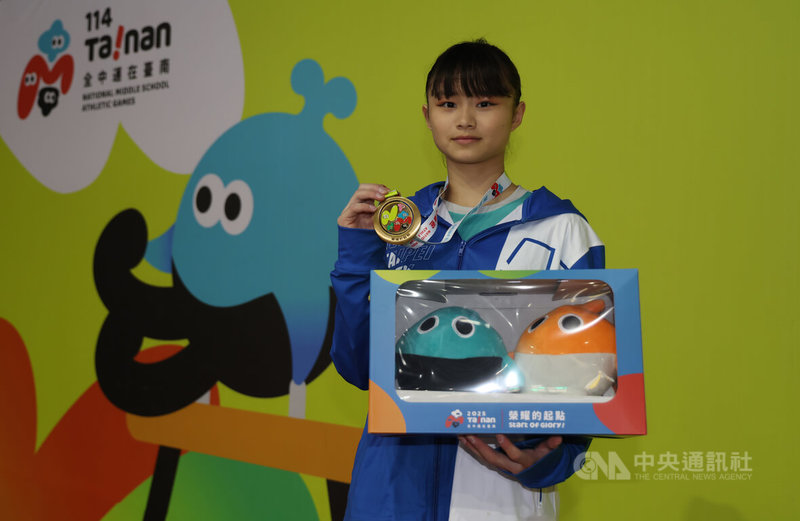 新北市明志國中2年級體操好手蔡艾瑄(圖)22日在114年全中運女子體操全能項目以46.700分首度拿下全能金牌。中央社記者黎建忠攝 114年4月22日