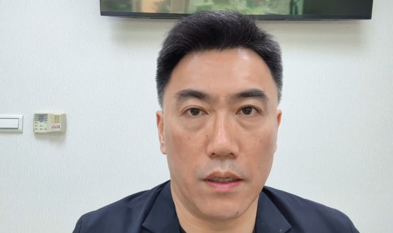 基隆地檢署偵辦罷免國民黨立委林沛祥(圖)提議書涉偽造,日前清晨至當事人住家按門鈴引發議論。法務部長鄭銘謙指出,是考慮基隆特殊性。對此,林沛祥呼籲鄭銘謙不要對檢調下太多指導棋,這樣很難看,也很難自圓其說。(林沛祥提供)中央社記者王朝鈺傳真 114年4月23日