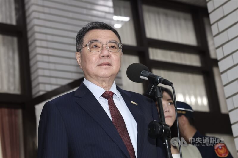 行政院長卓榮泰(前)25日上午赴立法院進行施政方針及施政報告並備詢。中央社記者吳家昇攝 114年4月25日
