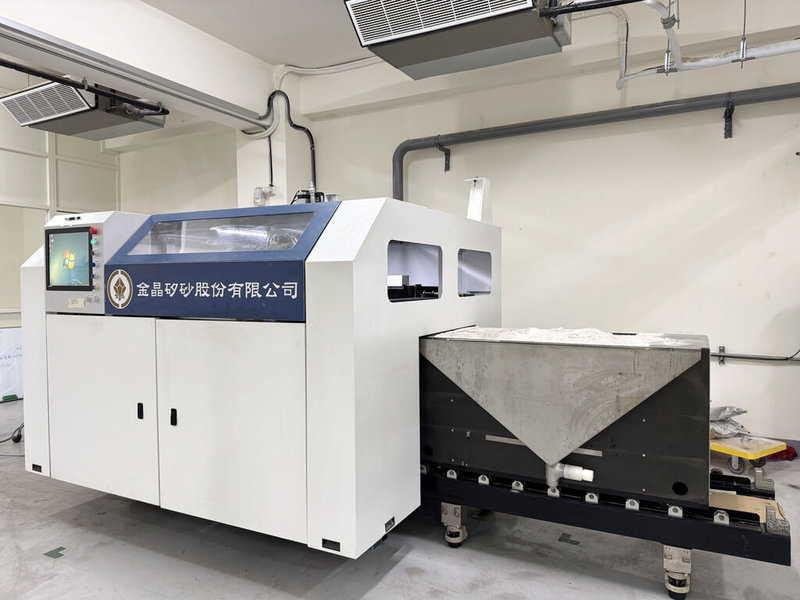 透過3D列印砂模機(圖),能大大減省傳統鑄造法所浪費的物料、能源、人力和時間。(金松化工提供)中央社記者陳姿伶傳真 114年5月1日