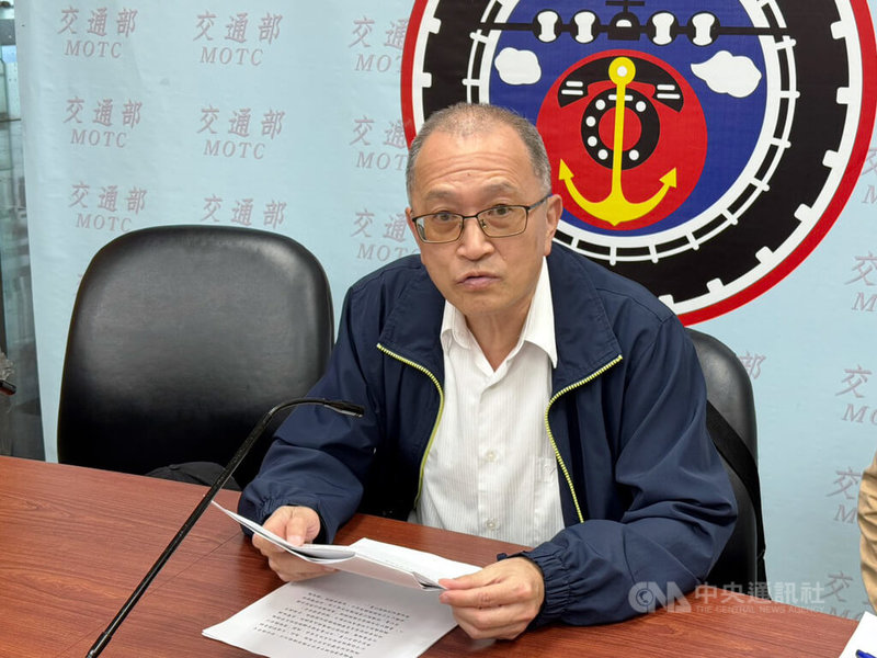 台鐵工務處副處長朱我帆（圖）2日在例行記者會表示，八掌溪橋、二號橋等8座橋梁將進行改善工程，橋梁改善工程期間不會影響行車，目前台鐵正辦理規劃作業，預計114年底前完成。中央社記者余曉涵攝  114年5月2日