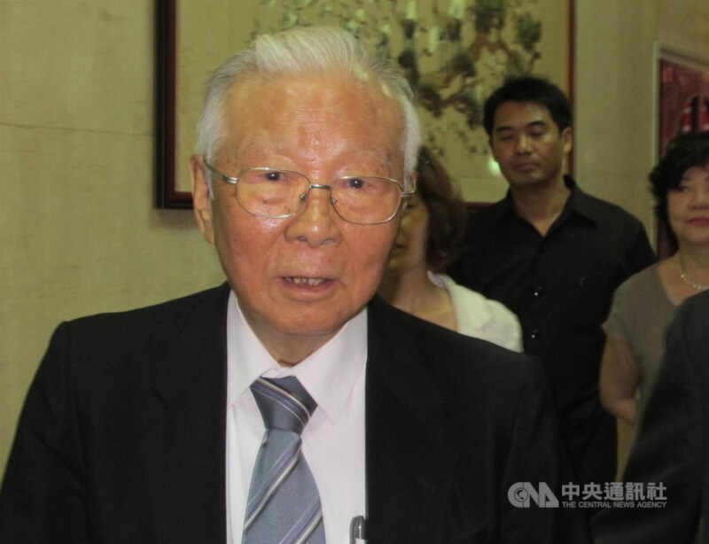 前退輔會主委「老爹」許歷農。(中央社檔案照片)