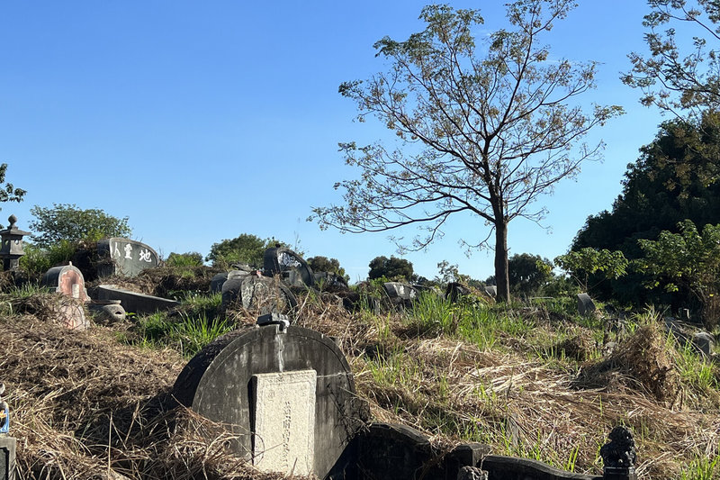 台南市文化資產審議會決議南山公墓不登錄為文化景觀,將轉型為一處市民可以親近的「生命教育園區」。(台南市文化局提供)中央社記者楊思瑞台南傳真 114年5月5日