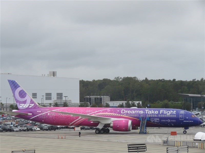 圖為波音南卡羅萊那州廠區的787展示機。(中央社檔案照片)