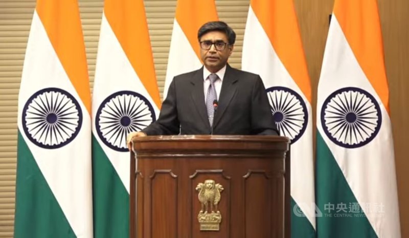 印度外交部次長唐勇勝(Vikram Misri)(圖)證實,在巴基斯坦猛烈砲火下,的確有印度平民傷亡的情況。中央社記者李晉緯新德裏攝 114年5月9日