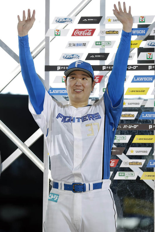日職北海道日本火腿鬥士隊投手古林睿煬(圖)11日對樂天金鷲98球無四死球完封勝、表現亮眼,100球內完封勝成為繼郭泰源、陳偉殷之後台灣旅日球員第3人。(ⒸH.N.F.提供)中央社記者謝靜雯傳真 114年5月11日