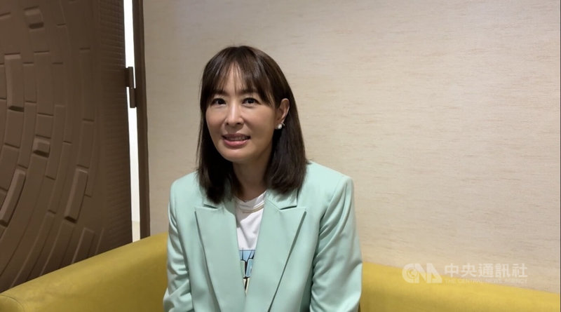 台北101董事長賈永婕(圖)12日在台北出席「台灣世界展望會2025飢餓三十-搶救奮力生存的孩子」記者會,受訪時談及已故藝人大S一家近況。中央社記者洪素津攝 114年5月12日