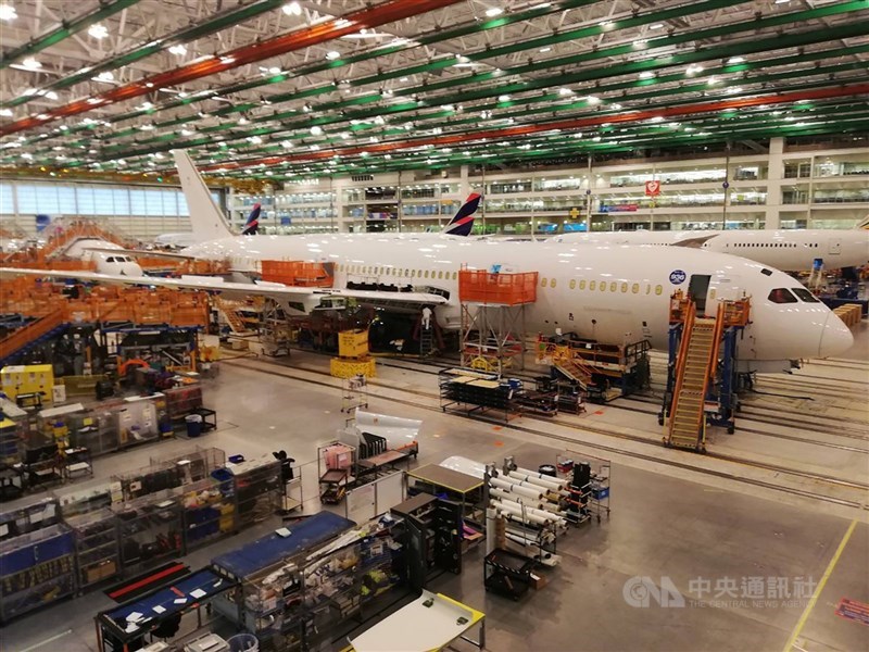 波音787飛機被喻為夢幻客機,美國南卡羅來納州的廠區 是生產大本營。(中央社檔案照片)