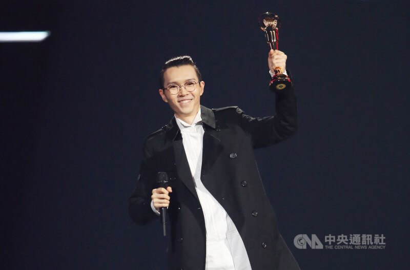 2017年歌手方大同獲得第28屆金曲獎最佳國語男歌手獎。(中央社檔案照片)