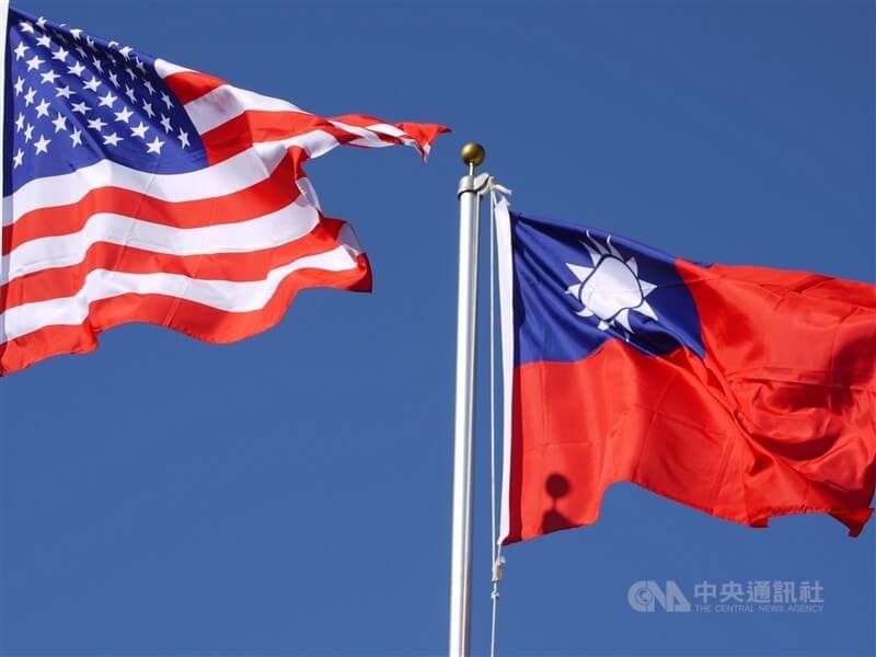 美國國旗和中華民國國旗。(中央社檔案照片)