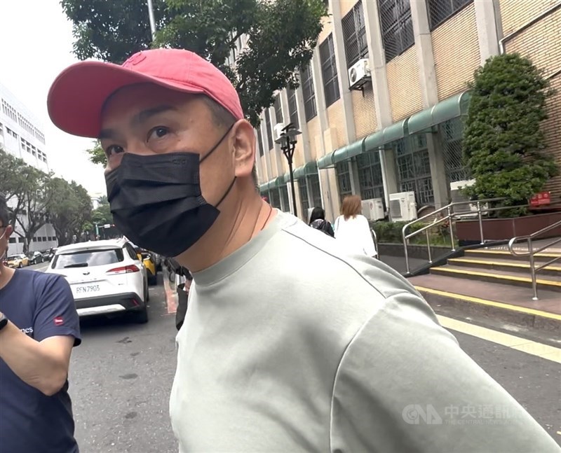 陳重文(圖)因涉貪污等案,案件境管期限將屆,台灣高等法院裁定再限制出境、出海8個月。(中央社檔案照片)