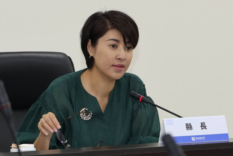 南投縣推動垃圾處理再生能源中心,縣長許淑華(圖)19日表示,縣府考察丹麥、法國環保設施,未來一定依最新法規標準,做到全國最嚴謹。(南投縣政府提供)中央社記者蕭博陽南投縣傳真 114年5月19日