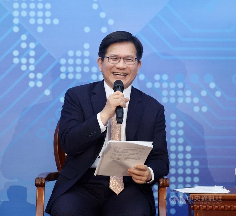 外交部長林佳龍21日在外交部舉辦媒體茶敘,暢談上任一週年的成就以及未來展望。中央社記者王飛華攝 114年5月21日