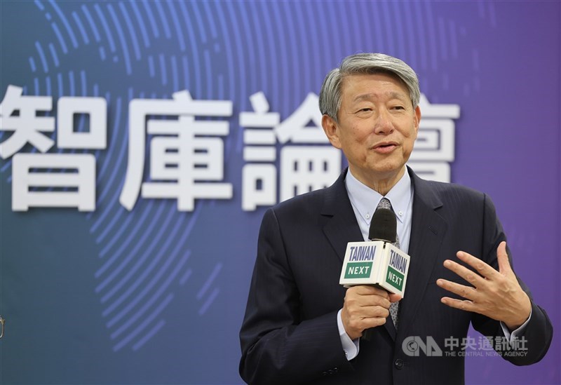 經濟部長郭智輝表示,現在設立國家主權基金非常合適。(中央社檔案照片)