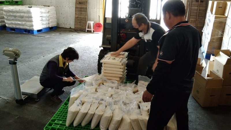 農糧署東區分署協助宜、花、東縣政府落實防救災整備作業,近日備妥80.2公噸新期公糧白米,完成東部地區防救災糧食儲備,以因應汛期不時之需,確保糧食供應不致中斷。(農糧署東區分署提供)中央社記者李先鳳傳真 114年5月22日