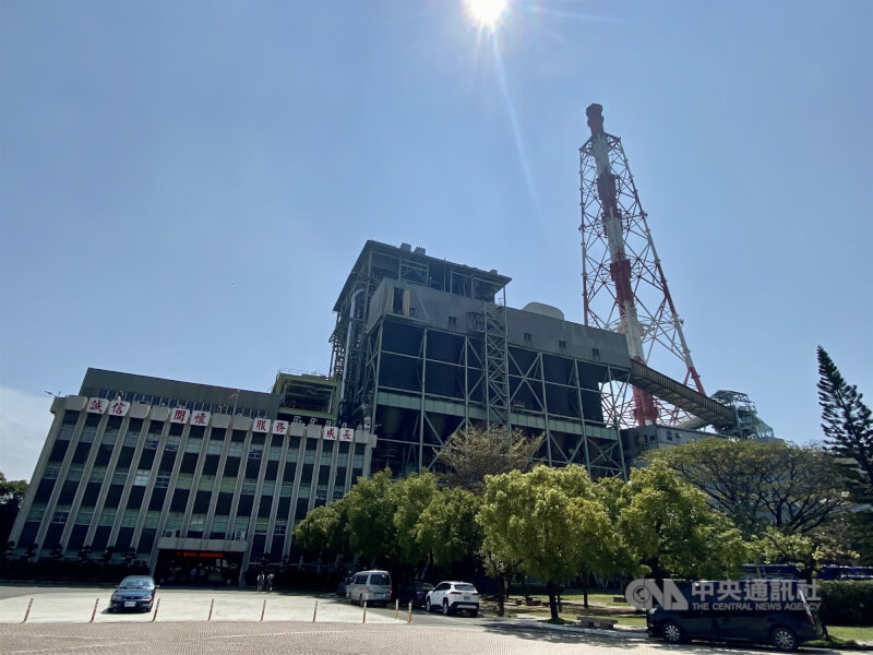 圖為興達發電廠內一景。(中央社檔案照片)
