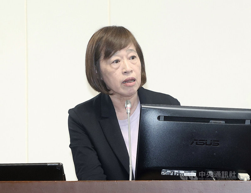 總統賴清德近日宣示將成立主權基金,國發會副主委高仙桂(圖)22日在立法院表示,主權基金設立目的包含財務型、策略型投資和財務混合策略型,主權基金和國發基金應會並行、互補。中央社記者郭日曉攝 114年5月22日