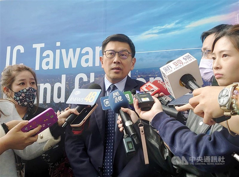 中國大力發展半導體成熟製程,引發外界擔憂低價傾銷威脅。SEMI全球行銷長暨台灣區總裁曹世綸表示,台灣產業透過創新升級因應。(中央社檔案照片)