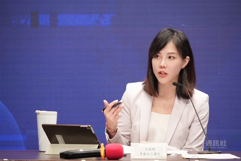 行政院發言人李慧芝23日晚間指出,中央財源受限於新版財劃法,公立高級中等學校校舍計畫擬回歸地方辦理,或提高地方自籌比例。(中央社檔案照片)