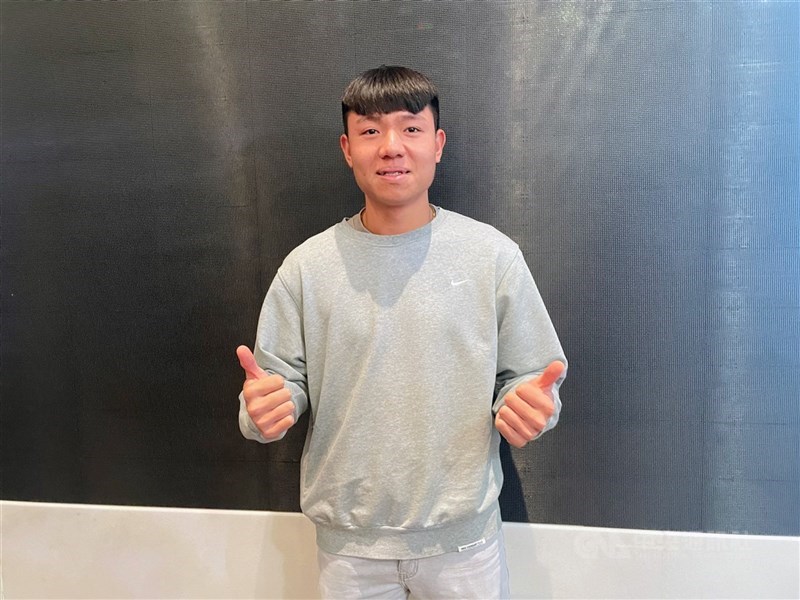 19歲投手黃仲翔(圖)加盟美職亞利桑那響尾蛇隊,24日生涯首場出賽在新人聯盟先發,投1.2局3K失1分責失分、無關勝敗。(中央社檔案照片)