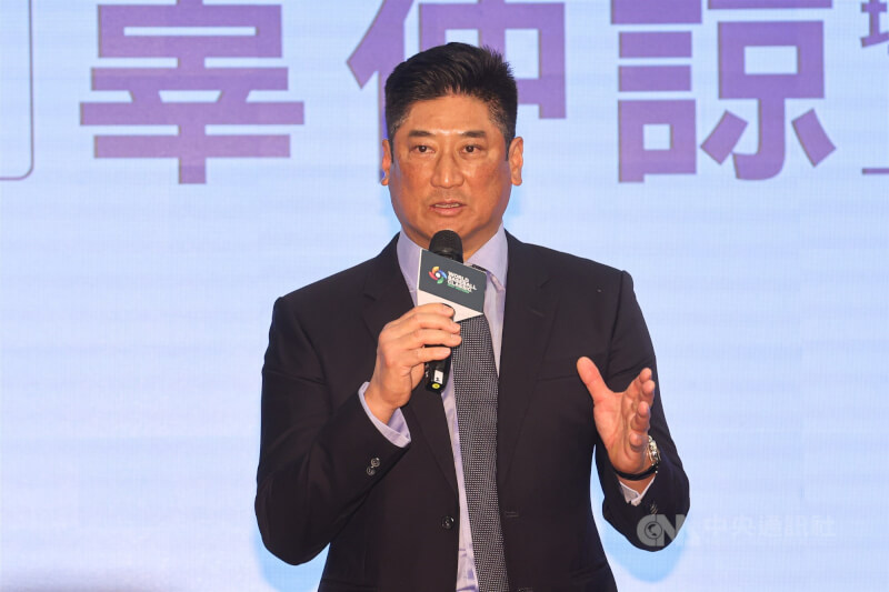辜仲諒涉違反銀行法案，北院27日下午裁定其以手機監控。（中央社檔案照片）