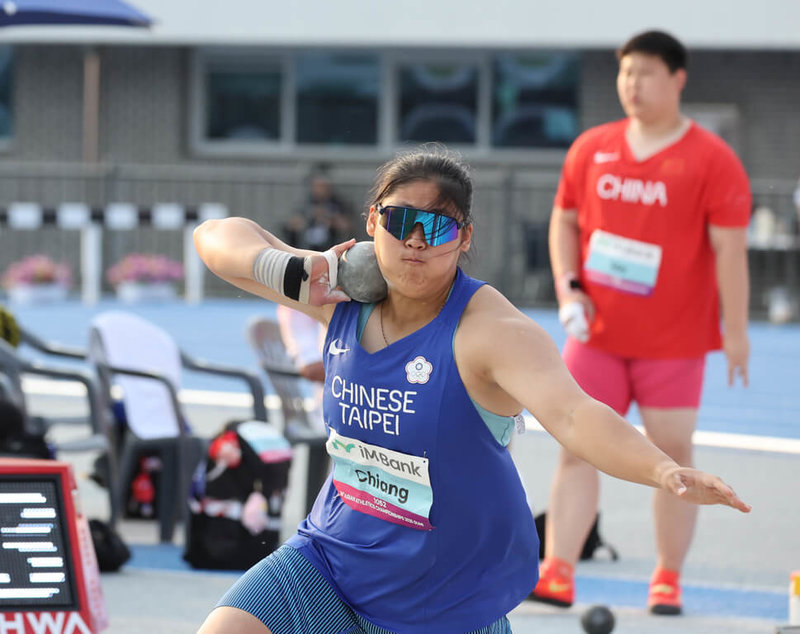 台灣女子鉛球新秀江靜緣(圖)出征2025韓國亞洲田徑錦標賽決賽,靠著最後一次試擲的17公尺42成功逆轉拿下銅牌。(中華民國田徑協會提供)中央社記者黎建忠傳真 114年5月30日