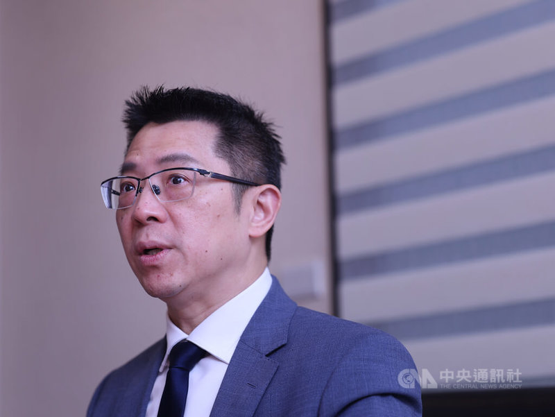 群創董事長洪進揚表示,今年進入「突圍轉型」的階段,除了觸角拓展至半導體封裝領域外,更要深化車用及醫療市場的應用布局,盼能為客戶需求提供一站式服務。中央社記者王飛華攝 114年5月31日