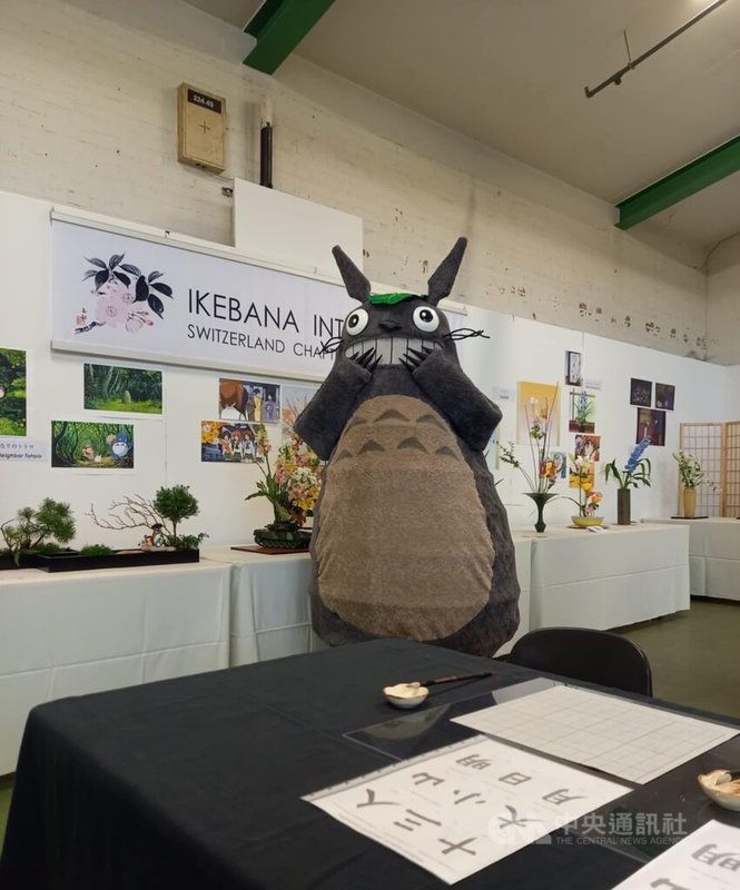 連續三天的瑞士巴塞爾奇幻博覽會多元融合了最新影視作品的能量,是科幻、流行、創作與藝術集於一身的歐洲盛會。中央社記者郭芳君蘇黎世攝 114年6月2日