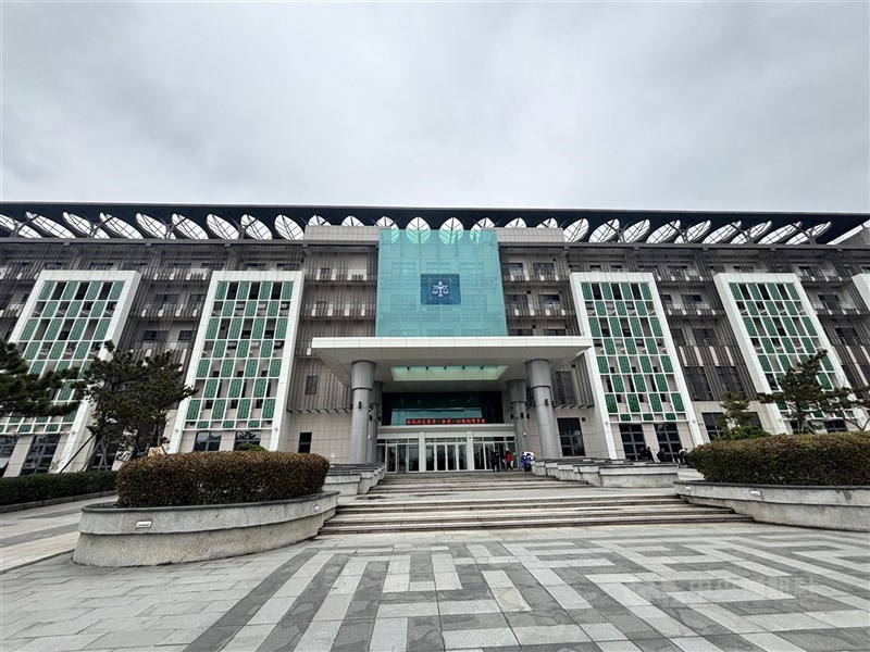 4月大男嬰嗆奶窒息亡，保母超收疏於照護遭判刑9月。（中央社檔案照片）