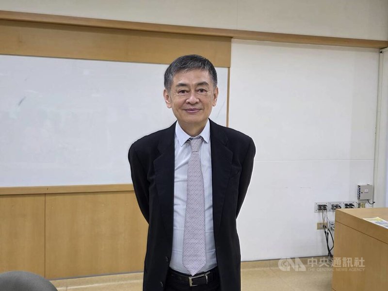 大立光與德商MVTec的影像檢測軟體發生侵權爭議，大立光董事長林恩平表示，相信員工、一切尊重司法。 中央社記者江明晏攝  114年6月6日