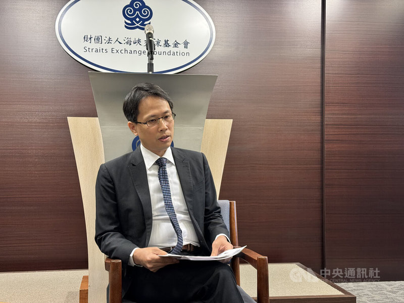 海基會6日下午舉行例行記者會,由副秘書長黎寶文主持並說明「喪失原籍證明」相關文書驗證的最新進度。中央社記者吳柏緯攝 114年6月6日