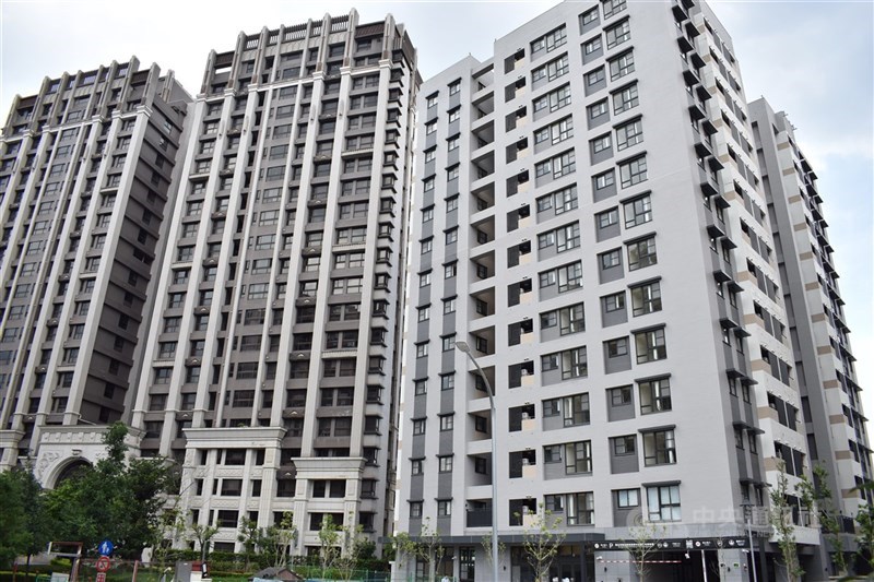 圖為新店民安青年社會住宅。（中央社檔案照片）