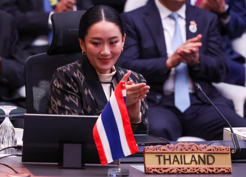圖為泰國總理貝東塔5月26日出席東南亞國家協會(ASEAN)領袖高峰會。(路透社)