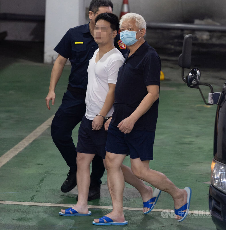 台北地檢署偵辦前民進黨黨工涉共諜案,10日依違反國安法等罪起訴黃取榮(前)等人,其中黃取榮涉洩漏國家機密給中國情工人員,檢方求處合計18年6月徒刑。中央社記者謝佳璋攝 114年6月10日