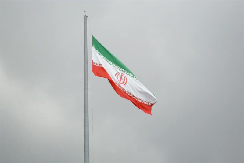 圖為伊朗國旗。（圖取自Unsplash圖庫）