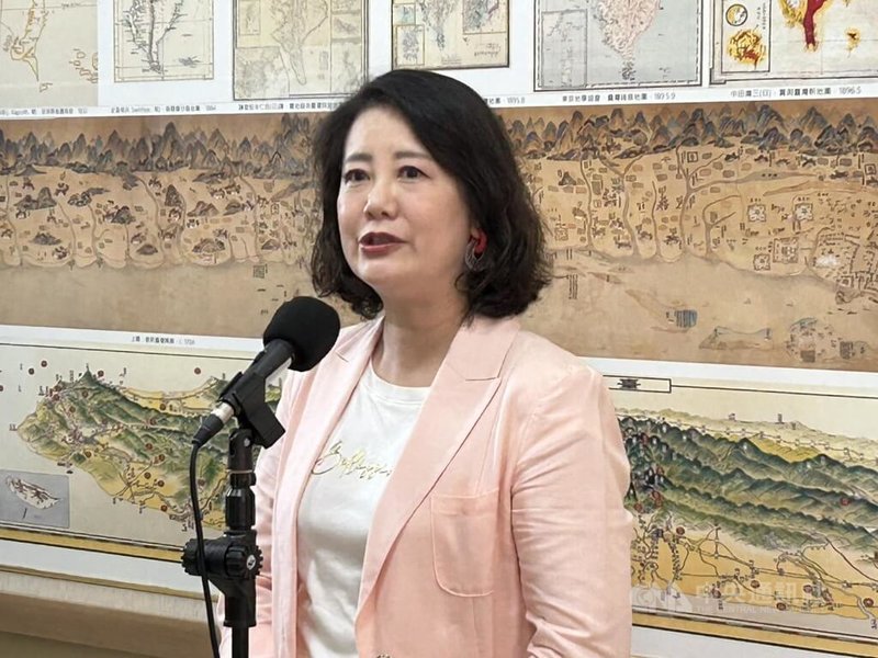 總統賴清德18日將邀國民黨主席朱立倫、民眾黨主席黃國昌聽取國安簡報。民進黨立法院黨團幹事長吳思瑤(圖)16日說,國民黨中央已釋出正向回應,期盼黃國昌能夠如他所說的「不設前提」。中央社記者林敬殷攝 114年6月16日