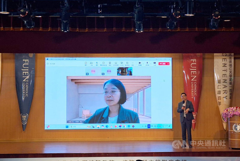 113學年度大學校院教務、校務經營主管聯席會議16日在輔仁大學舉行,與會者針對教育部推動的台灣大專院校人工智慧學程聯盟課程進行討論交流。中央社記者許秩維攝 114年6月16日