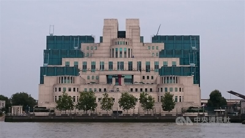 圖為英國秘密情報局總部大樓。（中央社檔案照片）