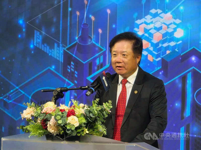 中華電信舉辦「2025中華電信數位創新應用系列賽」宣告記者會,中華電信董事長簡志誠為這場邁入第23年、累積逾200萬人次參與的全國數位創作大賽揭開序幕。中央社記者江明晏攝 114年6月17日