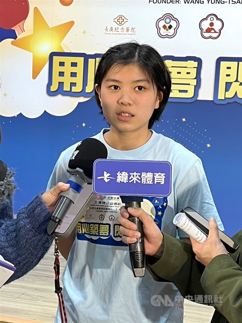 台灣17歲小將葉伊恬,走出報名爭議,在WTT斯洛維尼亞球星挑戰賽資格賽首輪輕鬆過關。(中央社檔案照片)