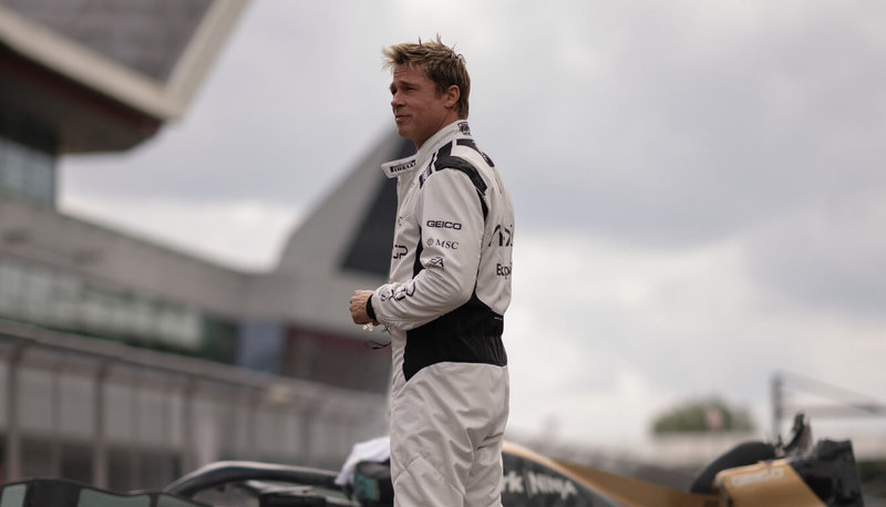 國際影星布萊德彼特(Brad Pitt)(圖)親自上陣演出賽車動作片「F1電影」,為此特別按照F1車手訓練菜單加強體能。(華納兄弟提供)中央社記者王心妤傳真 114年6月18日