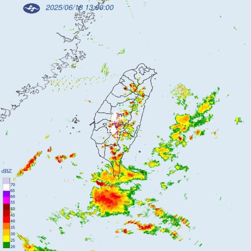 氣象署18日下午針對雲林縣、嘉義縣、南投縣、高雄市發布大雷雨即時訊息。(圖取自氣象署網頁cwa.gov.tw)