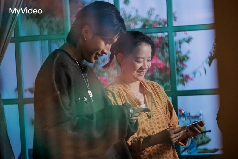 曾寶儀(右)主持「我們回家吧3」,歌手婁峻碩(左)返鄉花蓮。(台灣大哥大MyVideo、三立提供) 中央社記者趙靜瑜傳真 114年6月19日