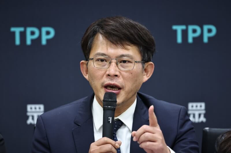 民眾黨立委黃國昌。(中央社檔案照片)