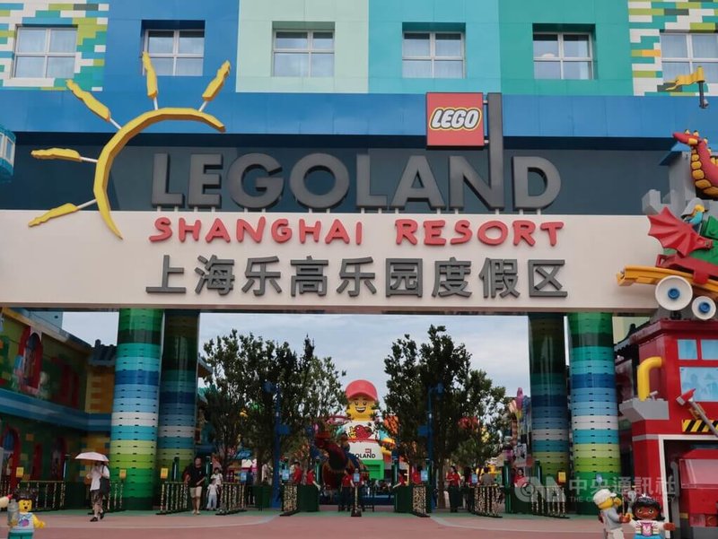 上海樂高樂園度假區20日起進入公眾試營運階段,將於7月5日正式開園。上海樂高樂園度假區坐落於金山區楓涇鎮,為全球第11座、中國第1座樂高樂園。中央社記者李雅雯上海攝 114年6月20日