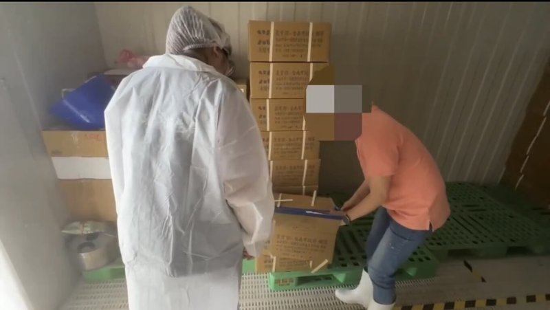 新北市板橋車站台鐵便當香菇虱目魚丸被發現內藏塑膠異物,台南市衛生局19日稽查供應商並研議開罰。(台南市政府提供)中央社記者張榮祥台南傳真 114年6月20日