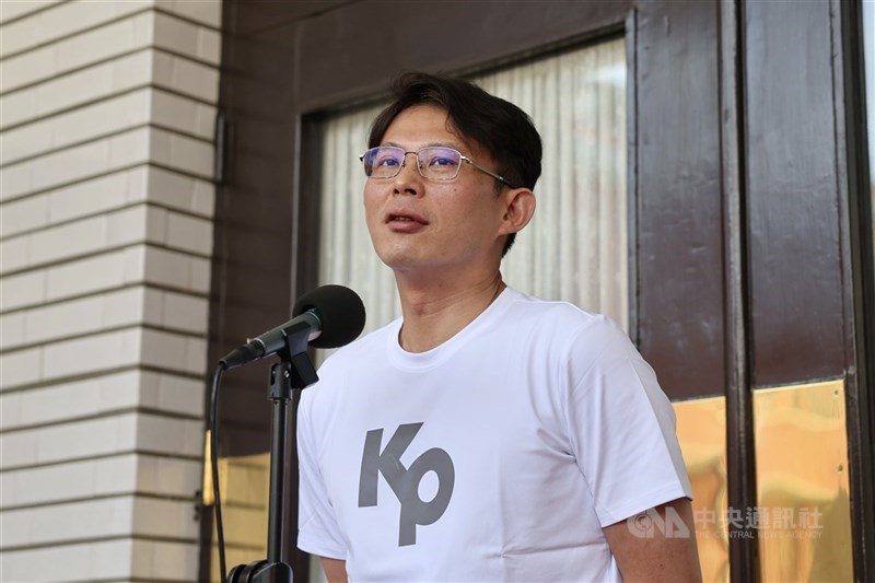 總統賴清德啟動「團結國家十講」。民眾黨團總召黃國昌今天說,與其講空話講10遍,不如認真好好做一次實事。(中央社檔案照片)