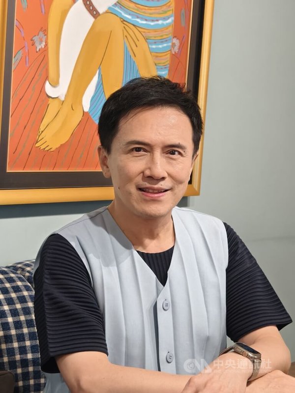 鋼琴家陳冠宇「愛戀蕭邦—返國30週年音樂會」將於7月展開,30年音樂生涯,陳冠宇表示,感謝每一個世代樂迷的支持,再過幾年他也要退休,未來希望可以常去醫院當志工,演奏音樂給大家聽。中央社記者趙靜瑜攝 114年6月23日